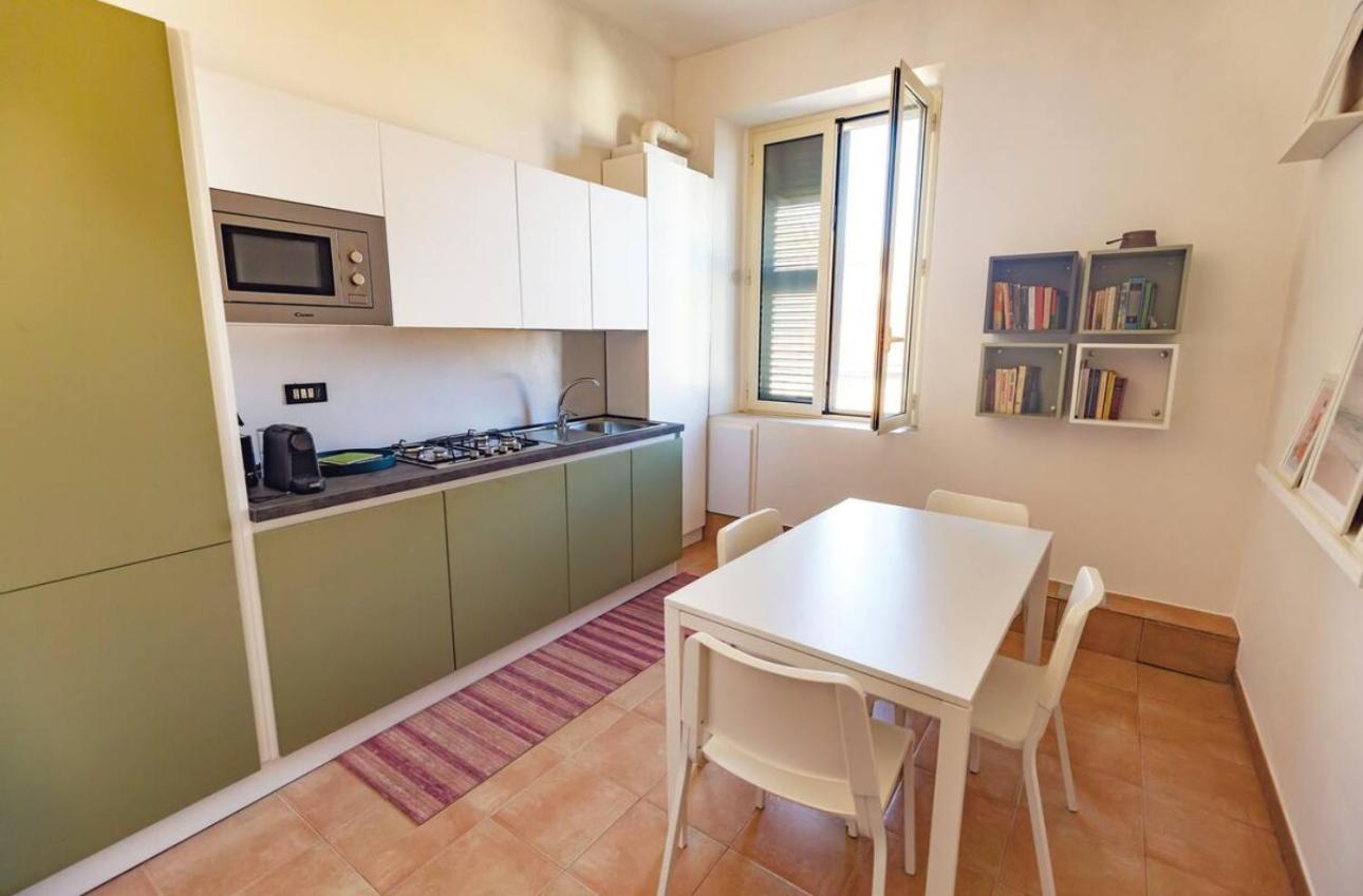 Luxury Suite Vitruvio 55 Formia Exterior foto
